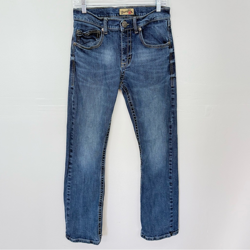 Wrangler Men's Dark Blue Bootcut Jeans B17